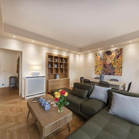 אתונה Kolonaki 2 Bdr Apartment מראה חיצוני תמונה